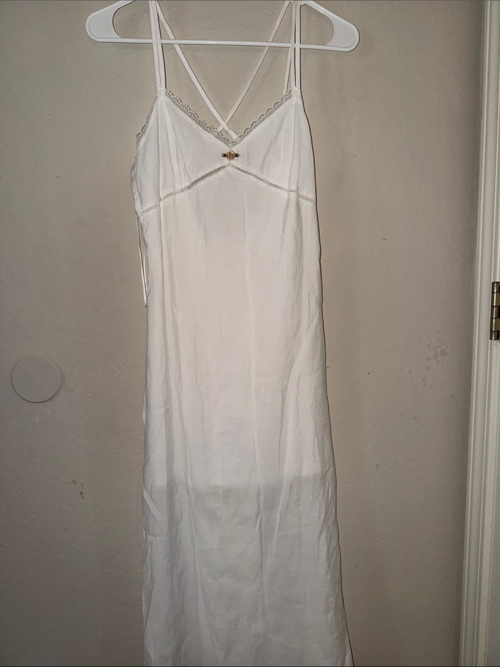 La Hearts White Lace-Trim Satin Slip with Crisscross Straps